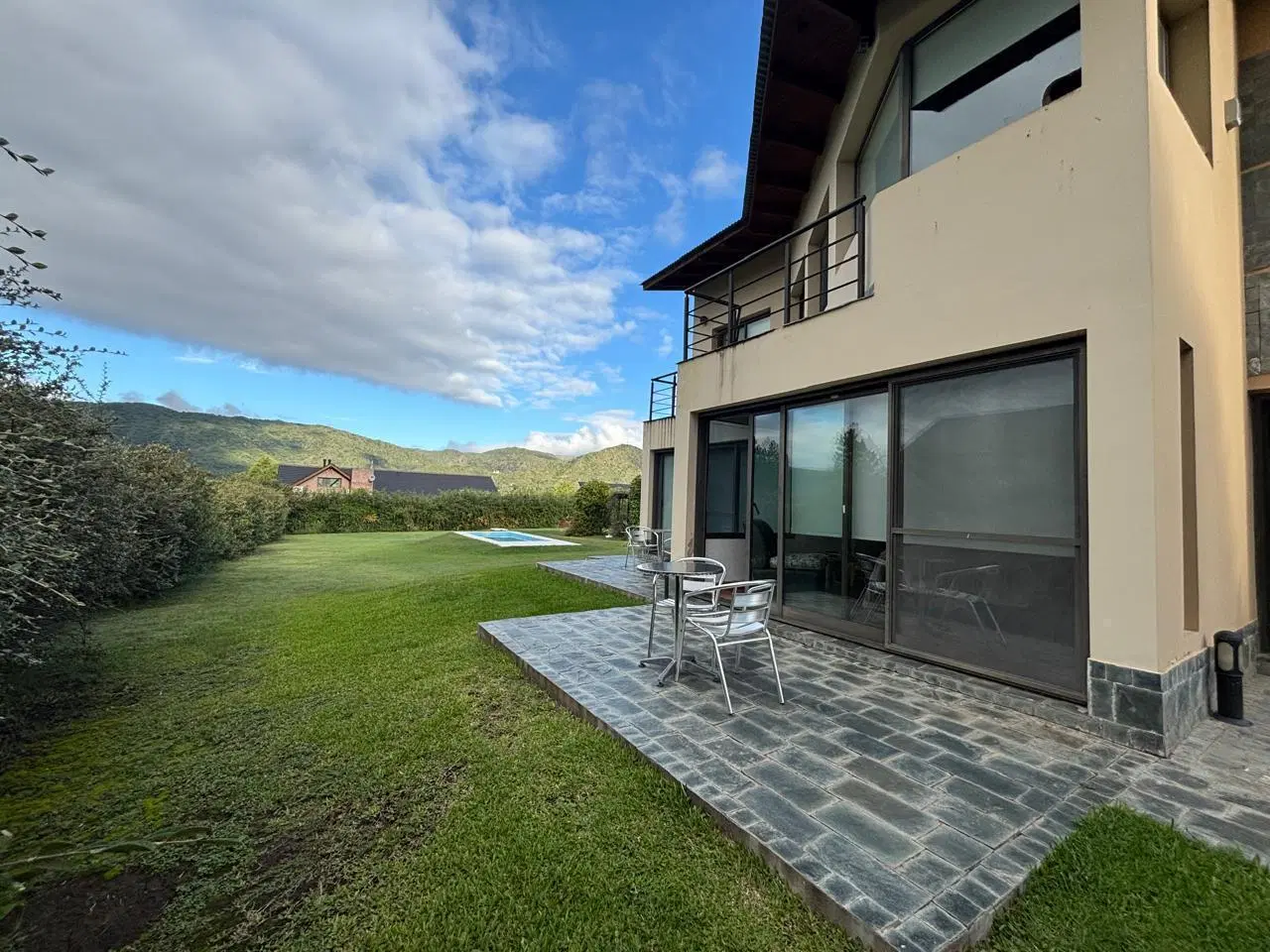 Venta Terreno CON DEPARTAMENTOS VILLA GENERAL BELGRANO PARA RENTA 2