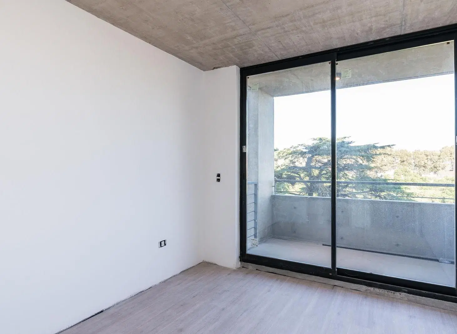 VENTA DEPARTAMENTO 3 O 4 AMBIENTES CON BALCON Y PARRILLA PROPIA, A ESTRENAR, EN VILLA URQUIZA 5