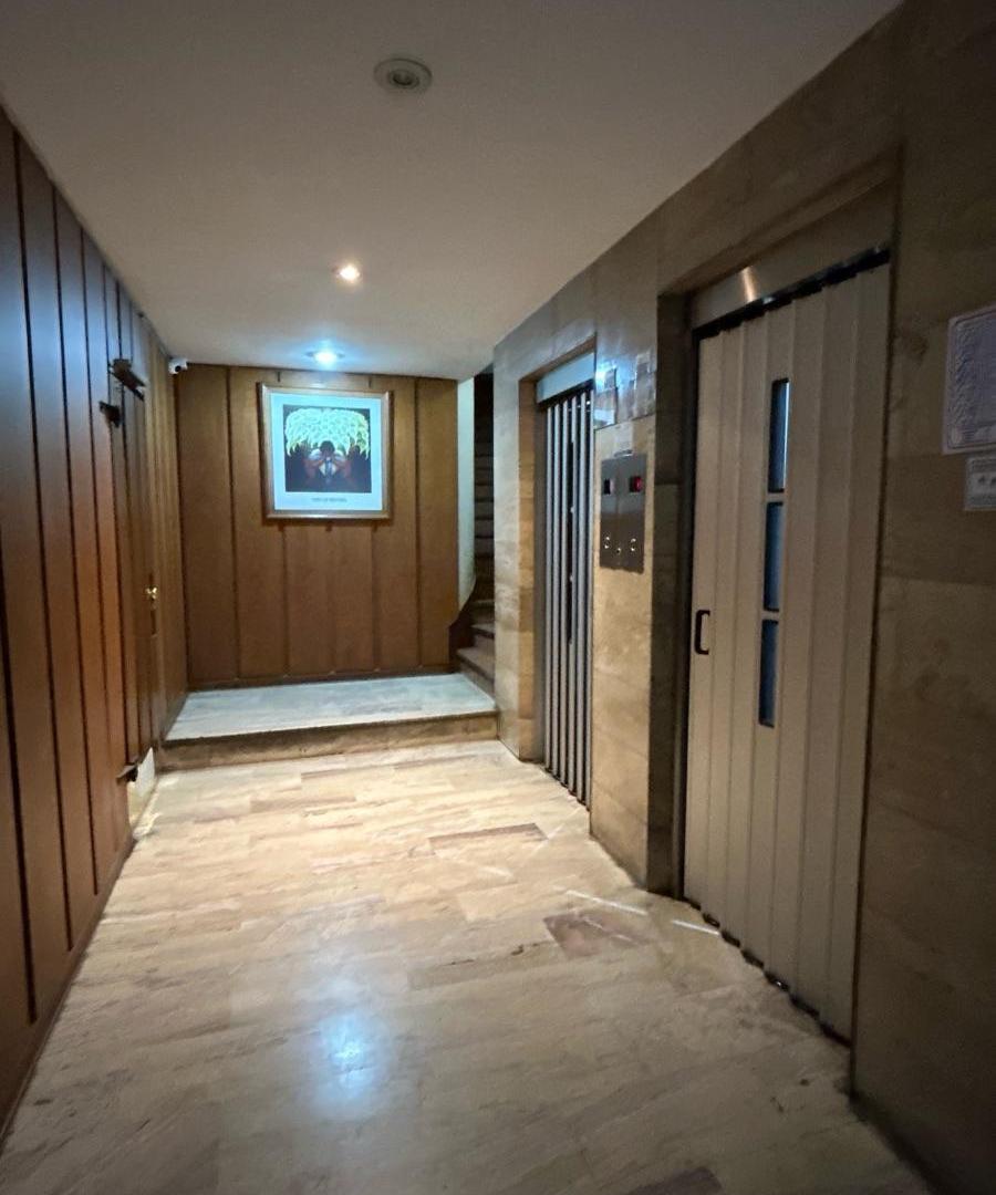 Foto de Venta departamento 2 ambientes con patio en Caballito, imagen 3