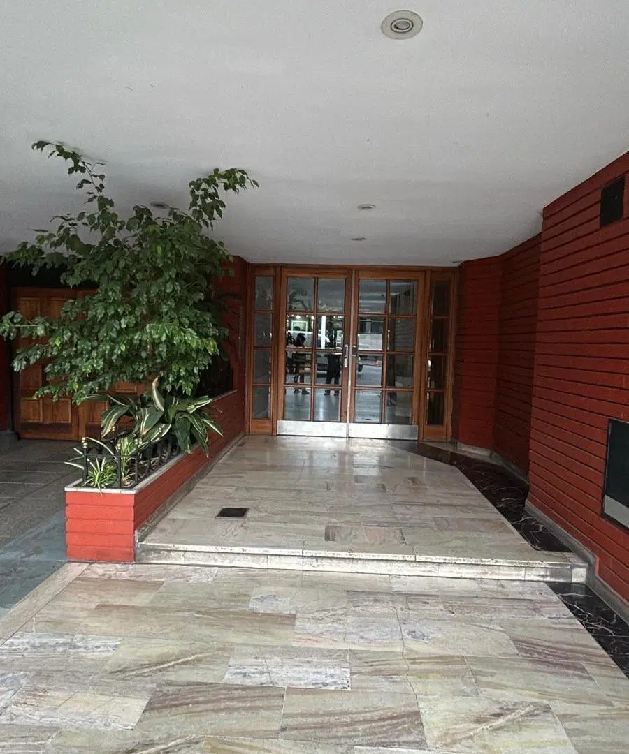 Departamento 2 ambientes con patio zona Caballito 1
