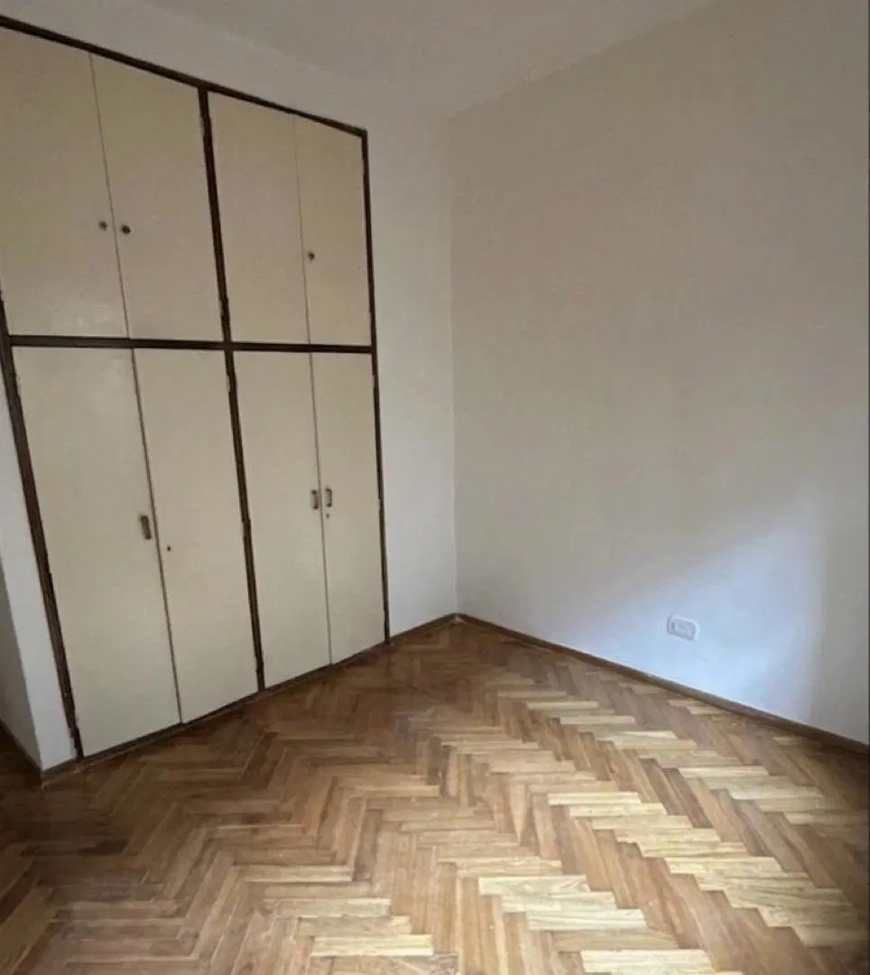 Departamento 2 ambientes con patio zona Caballito 4