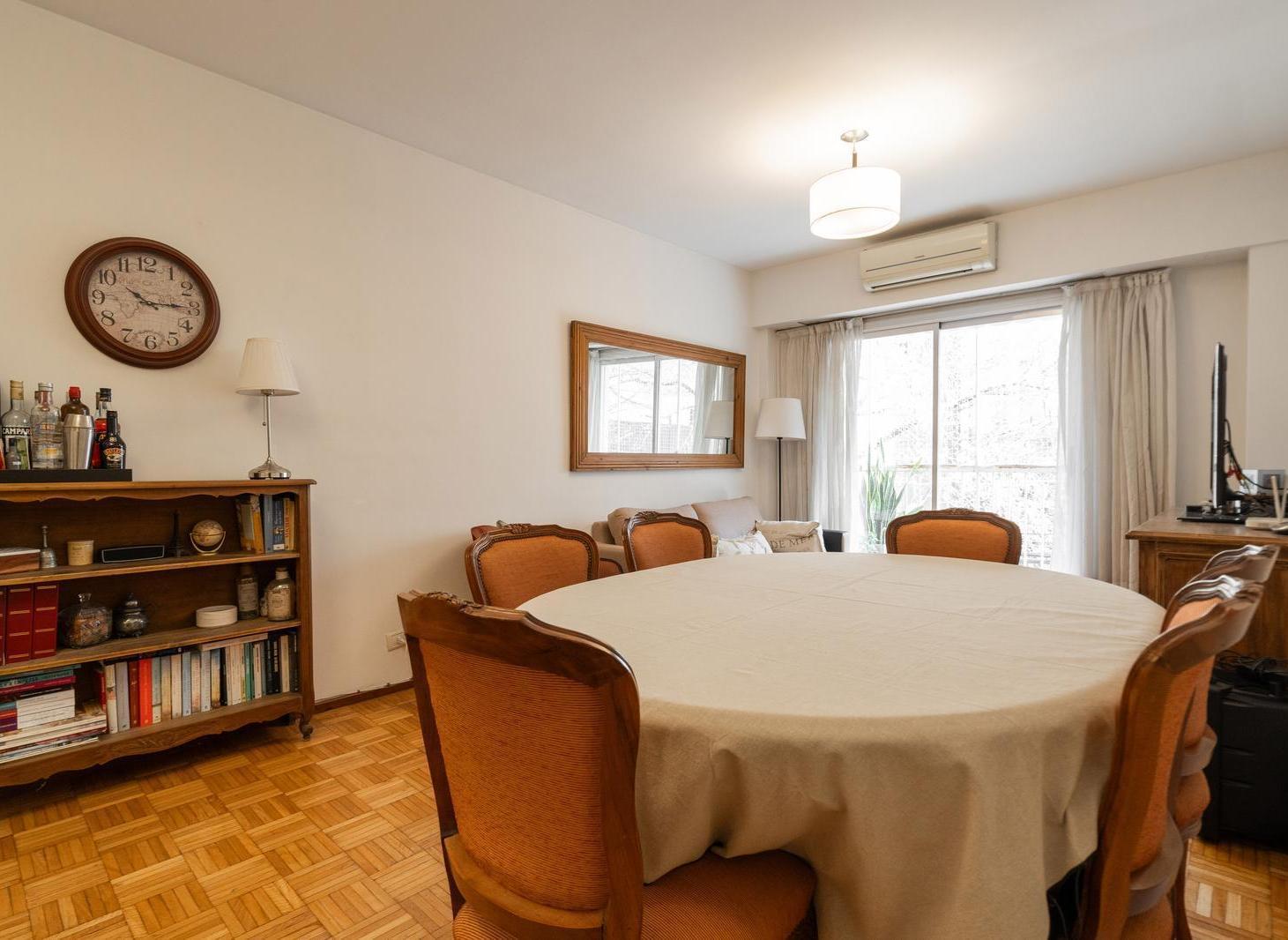 VENTA DEPARTAMENTO 4 AMBIENTES CON COCHERA FIJA CUBIERTA, APTO CREDITO, EN PALERMO