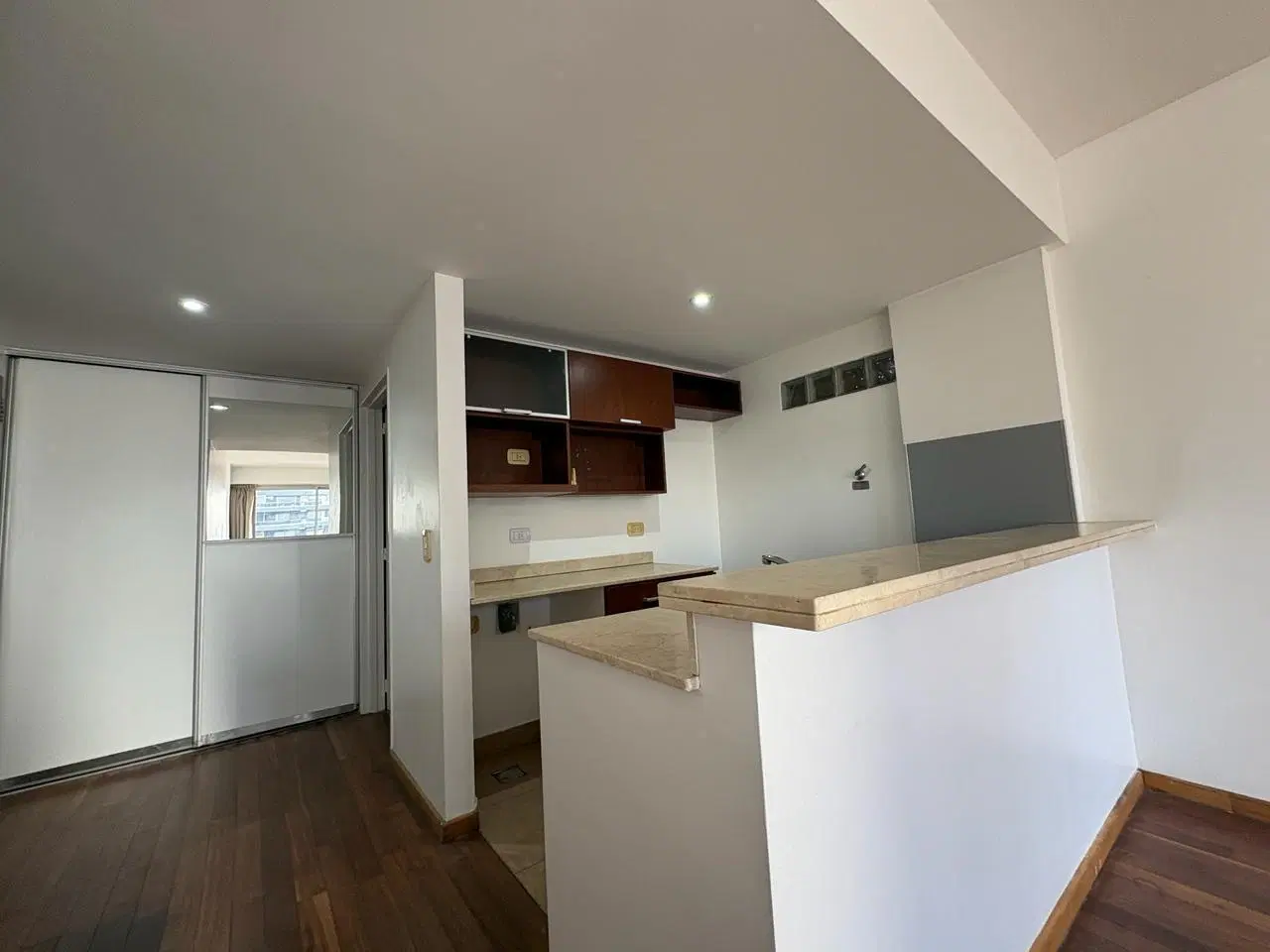 ALQUILER MONOAMBIENTE CON BALCON, PISO ALTO, APTO PROFESIONAL, EN PALERMO, LAS CAÑITAS 5