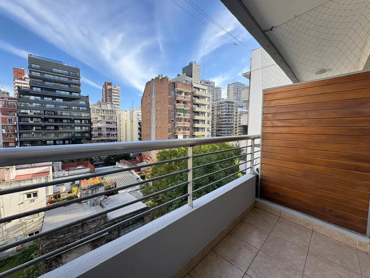 ALQUILER MONOAMBIENTE CON BALCON, PISO ALTO, APTO PROFESIONAL, EN PALERMO, LAS CAÑITAS 3