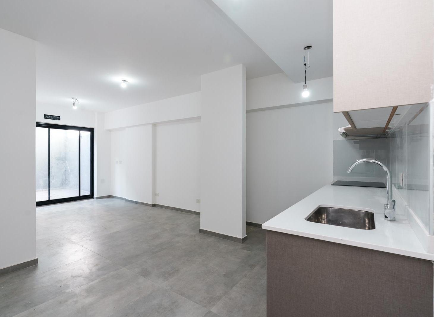 Foto de VENTA DEPARTAMENTO A ESTRENAR DE 3 AMBIENTES CON PATIO AL CONTRAFRENTE EN CABALLITO, imagen 3