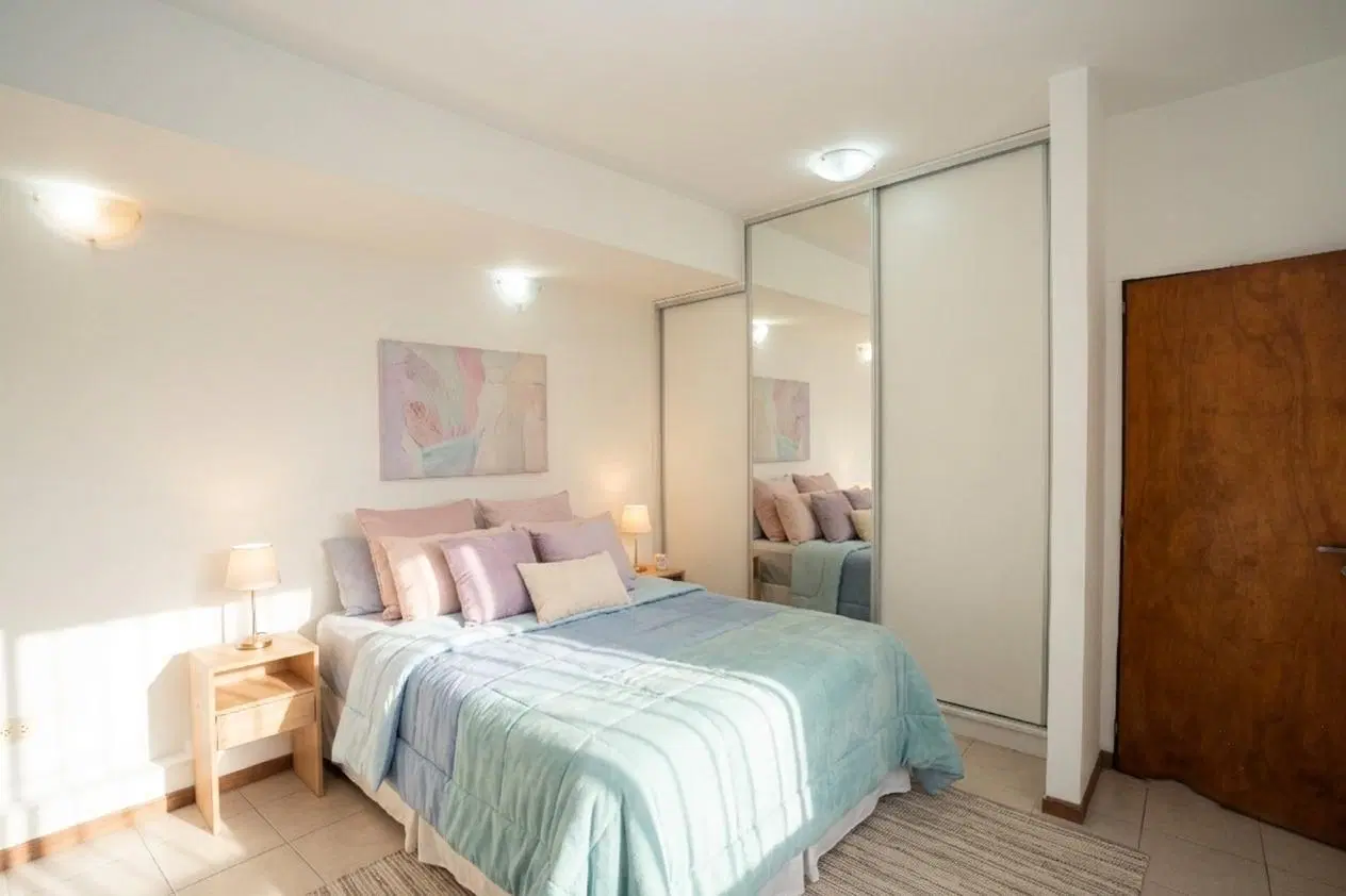 VENTA PH 2 AMBIENTES CON BALCON Y COCHERA VALENTIN ALSINA 2