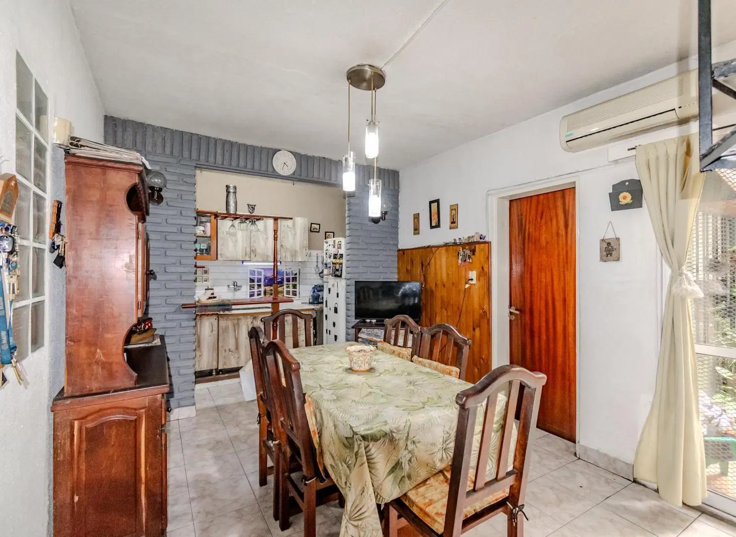 VENTA PH TIPO CASA DE 5 AMBIENTES EN VILLA LYNCH 5