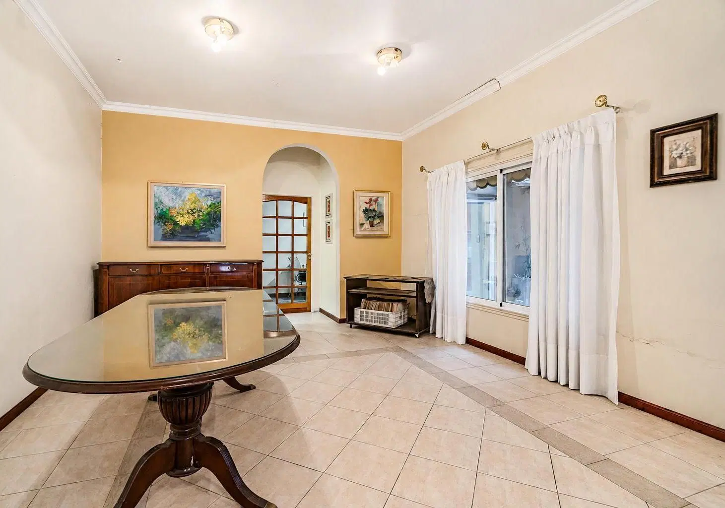 VENTA CASA 5 AMBIENTES LOTE PROPIO CON TERRAZA, PARRILLA Y GARAJE EN MONTE CASTRO 3