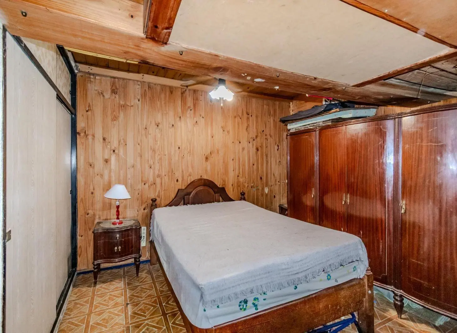 VENTA PH TIPO CASA DE 5 AMBIENTES EN VILLA LYNCH 4