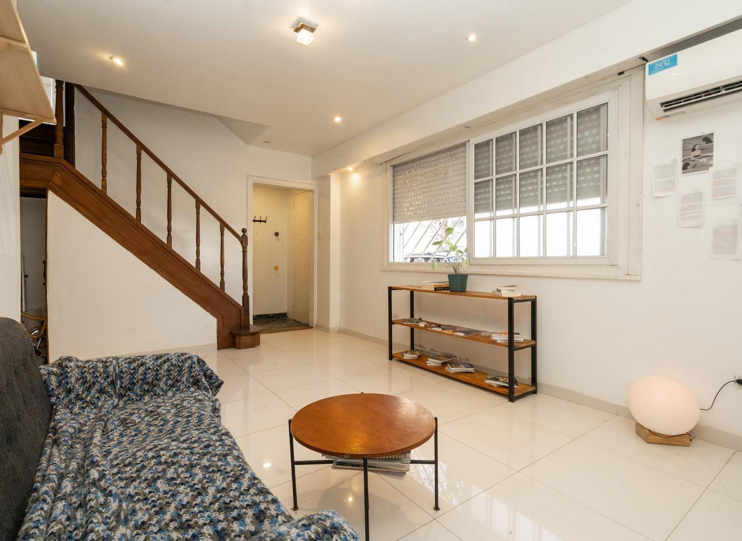 Foto de VENTA PH VILLA DEVOTO MONOAMBIENTE DIVIDIDO AL FRENTE, imagen 4