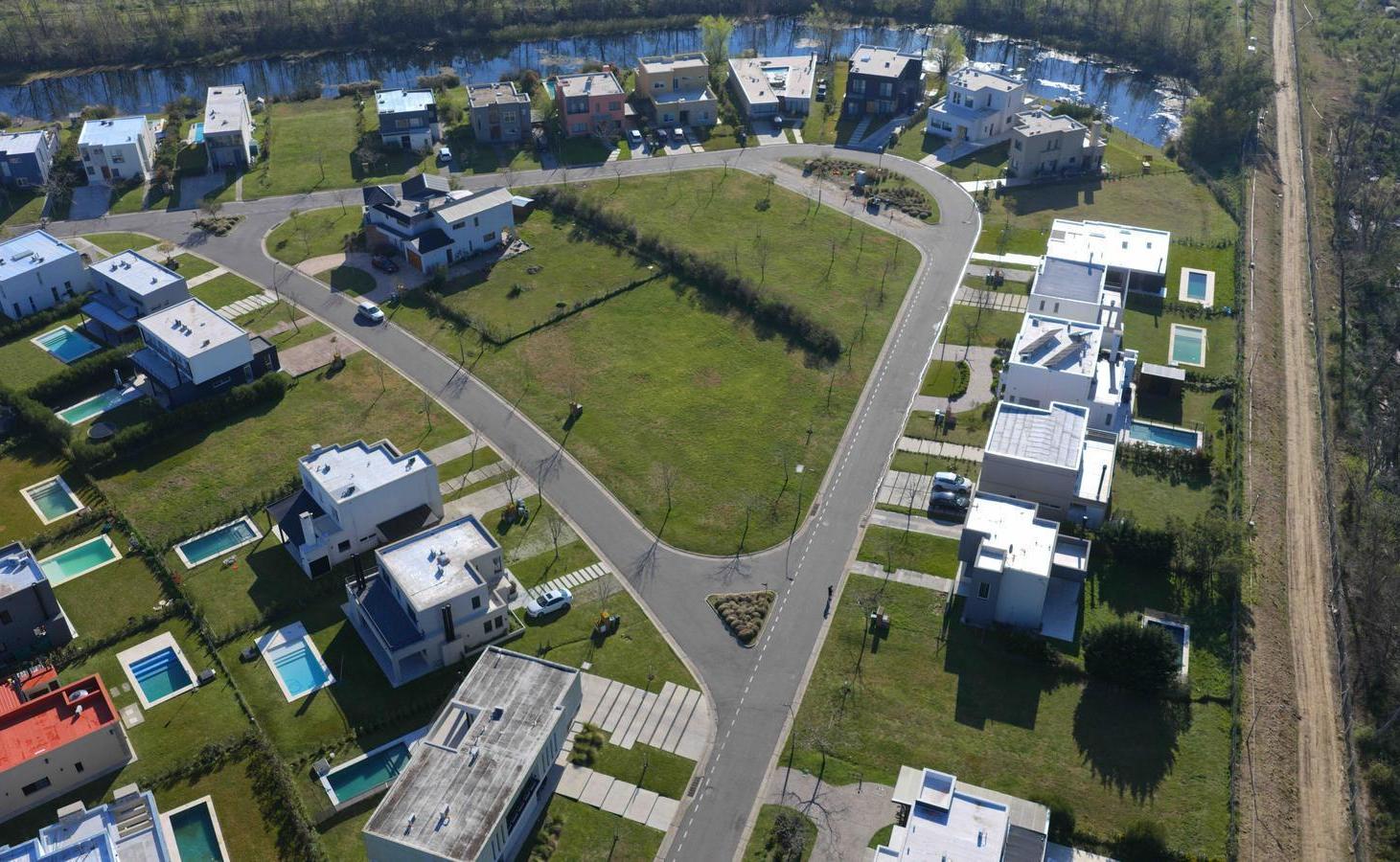 Foto de VENTA LOTE INTERNO - PUERTOS DEL LAGO - BARRIO ACACIAS - ESCOBAR, imagen 5