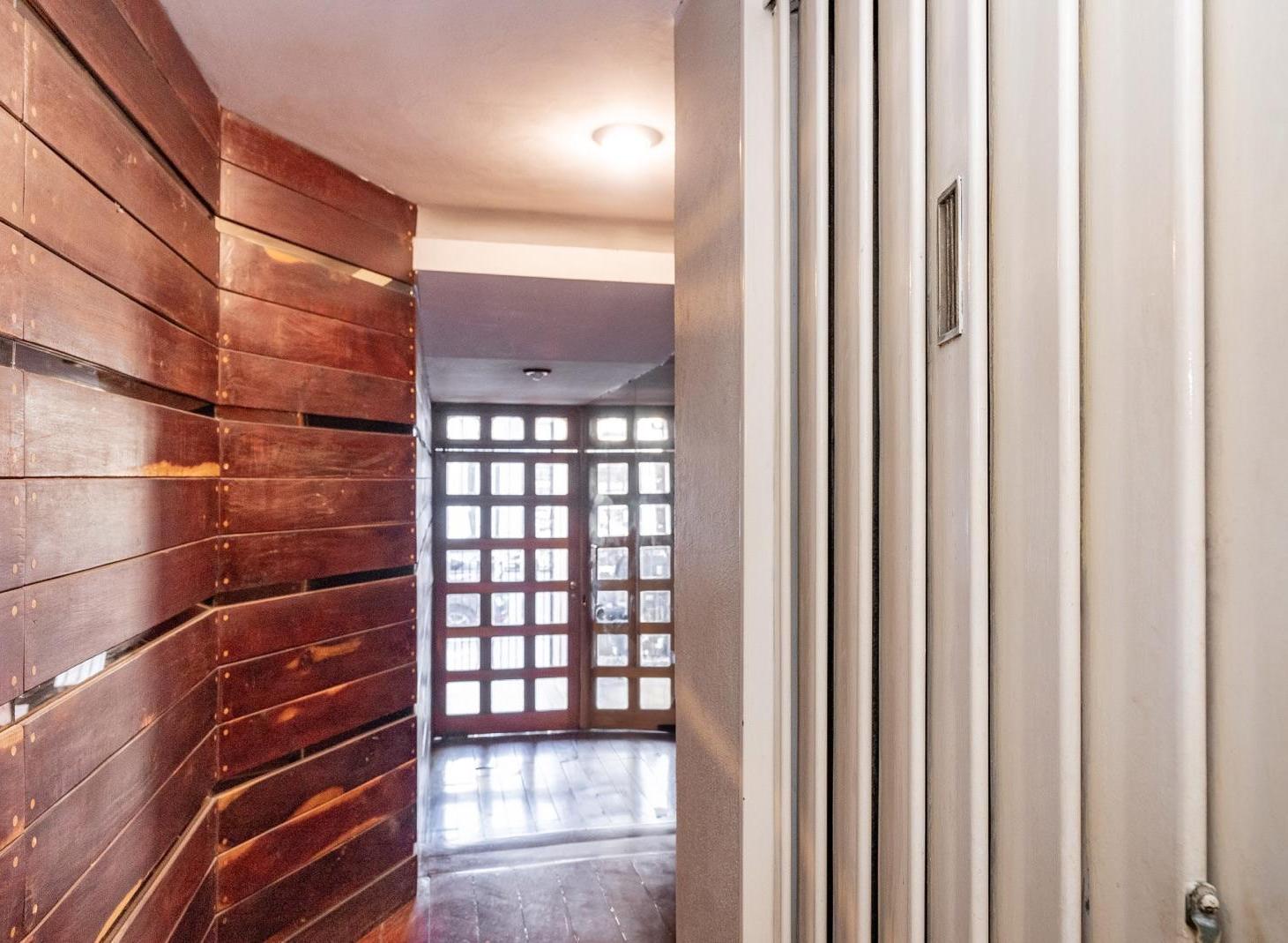 Foto de VENTA PH - Villa del Parque 6 ambientes con inmenso PARQUE, imagen 3