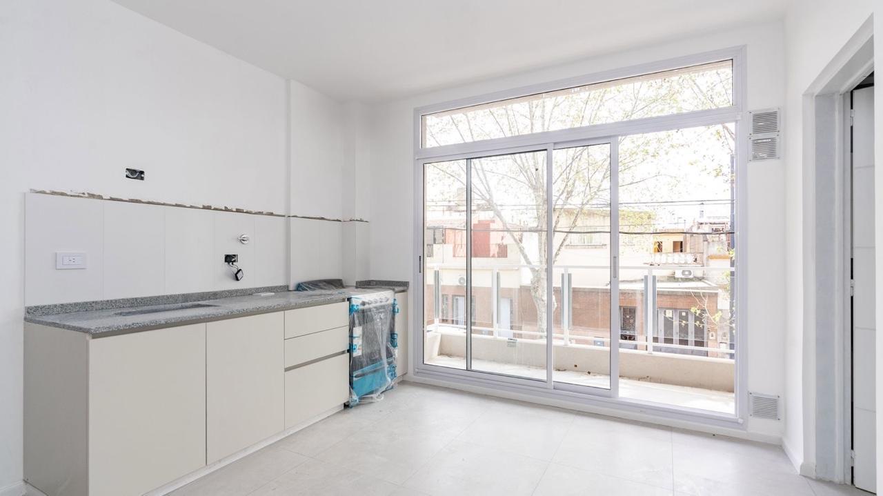 Foto de VENTA PH DOS AMBIENTES CON TERRAZA EN DUPLEX EN VILLA DEVOTO, imagen 5