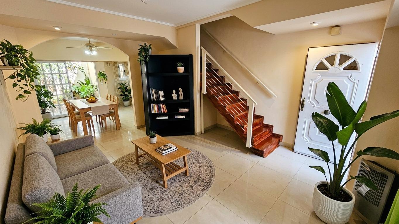 Foto de Venta PH en Triplex de 4 Ambientes mas altillo, Cochera y Patio en Aldo, imagen 5