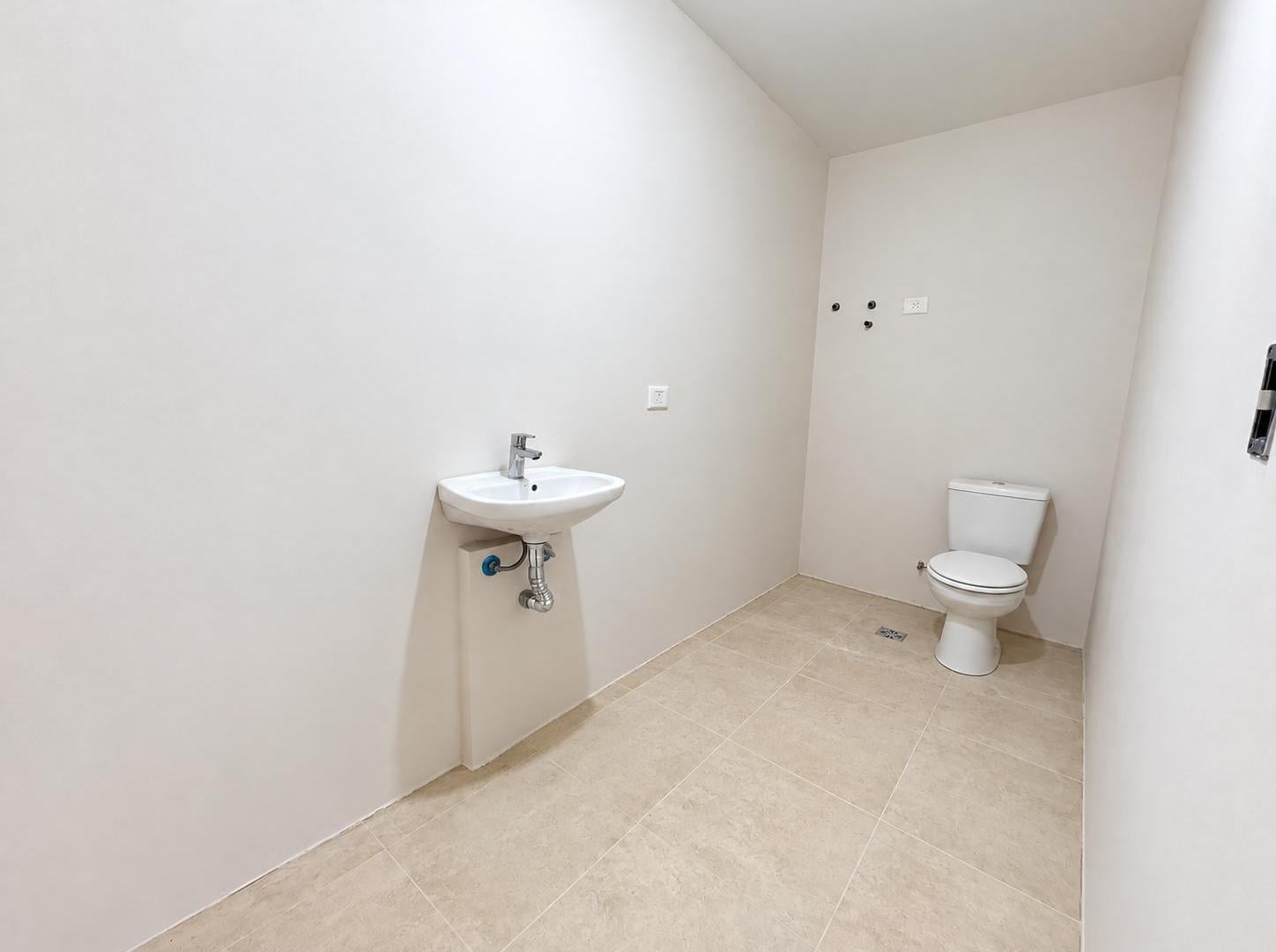 Foto de ALQUILER LOCAL COMERCIAL A ESTRENAR EN VILLA URQUIZA - CORREDOR DOHO, imagen 4