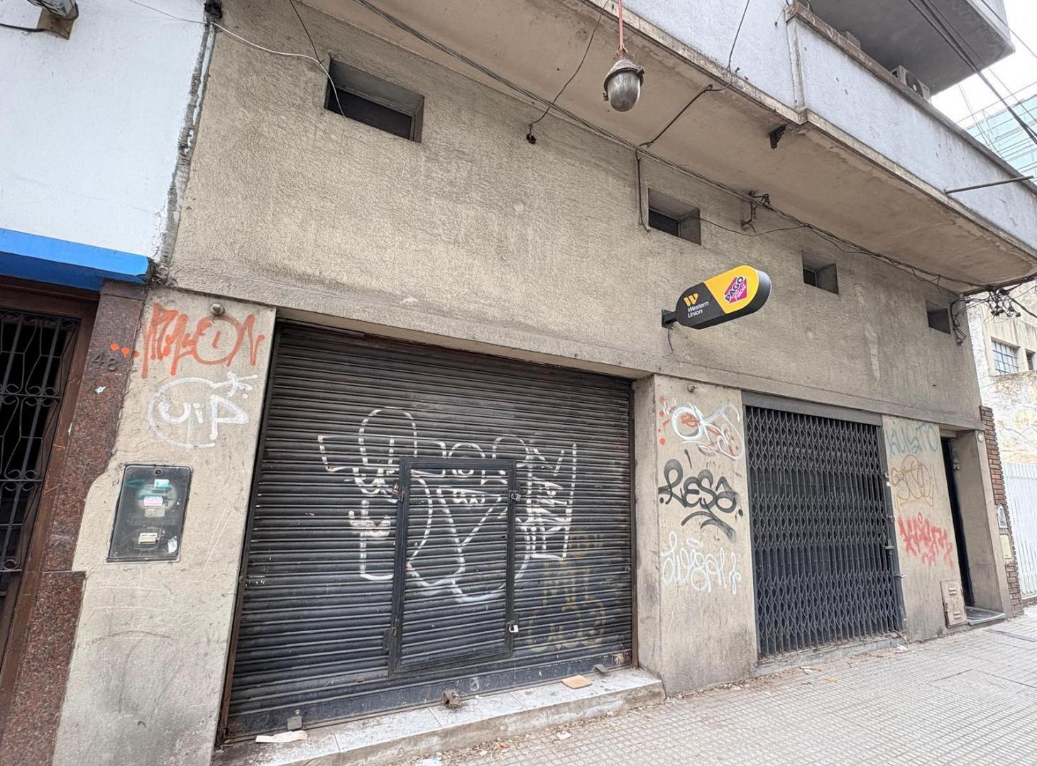 Foto de VENTA GALPON / LOCAL / DEPOSITO EN AV GENERAL PAZ, CIUDADELA, PARTIDO, imagen 1