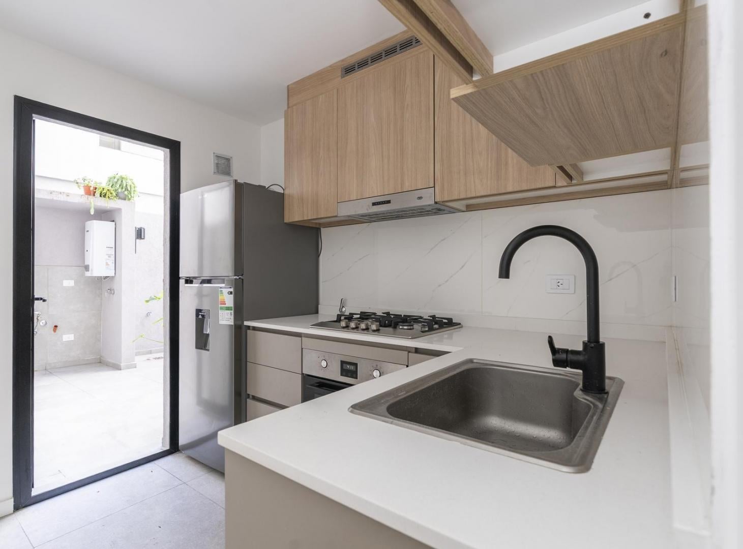 Foto de VENTA PH A ESTRENAR TIPO DEPARTAMENTO 3 AMBIENTE CON PATIO EN VILLA, imagen 4