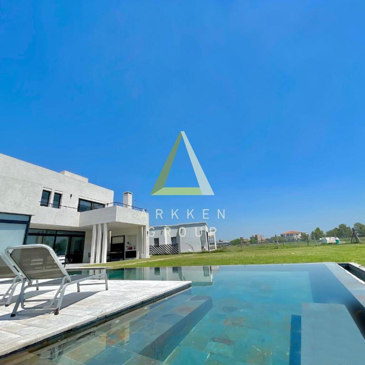 Casa a la venta en Area 11 San Sebastián