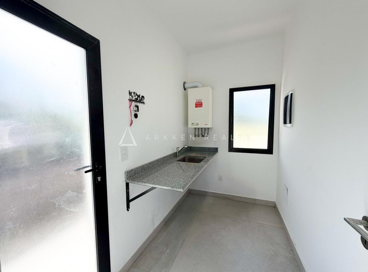 Casa en venta en Santa Sofia Pilar del Este