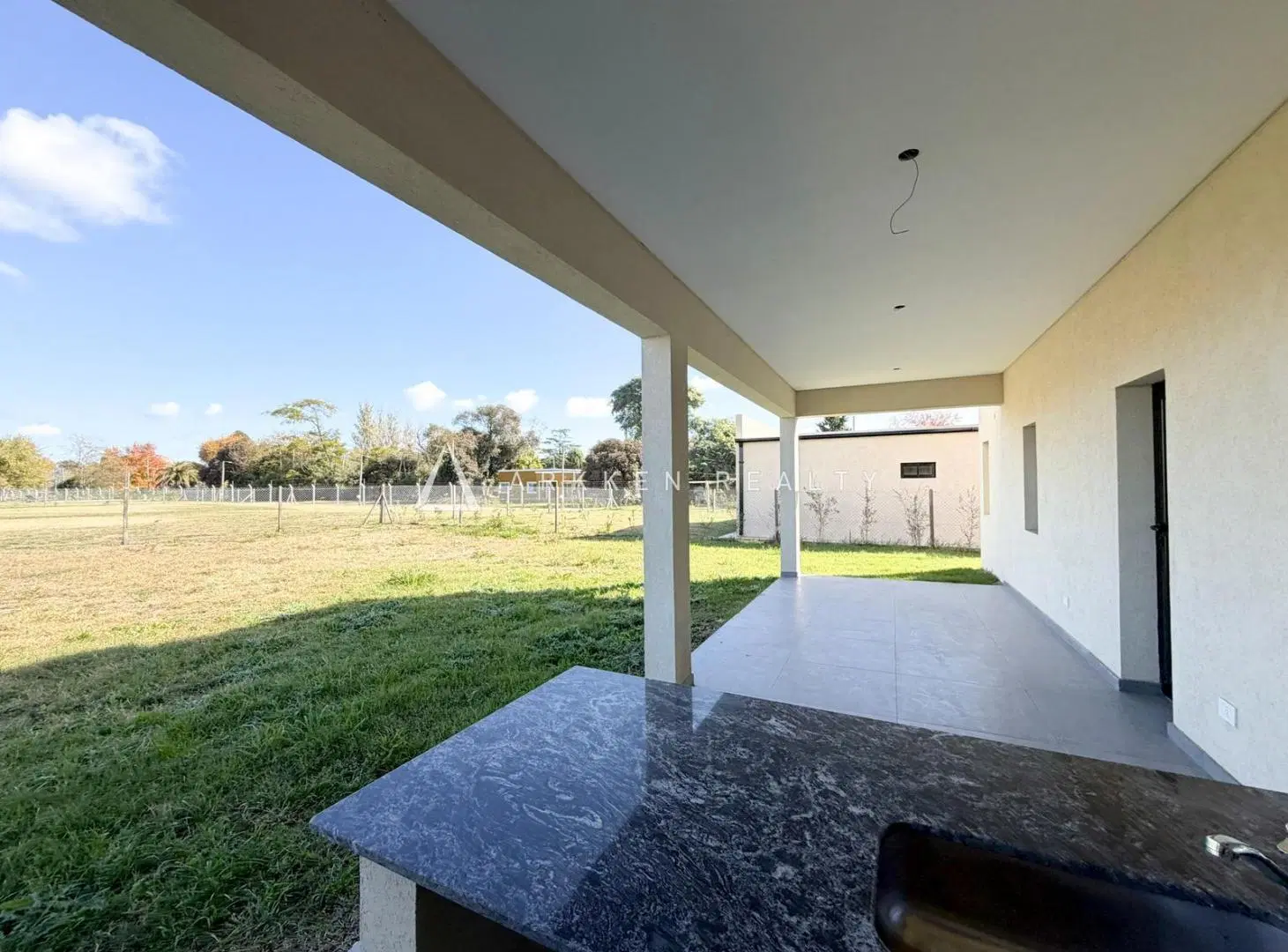 Casa en venta en Santa Elisa Pilar del Este 2