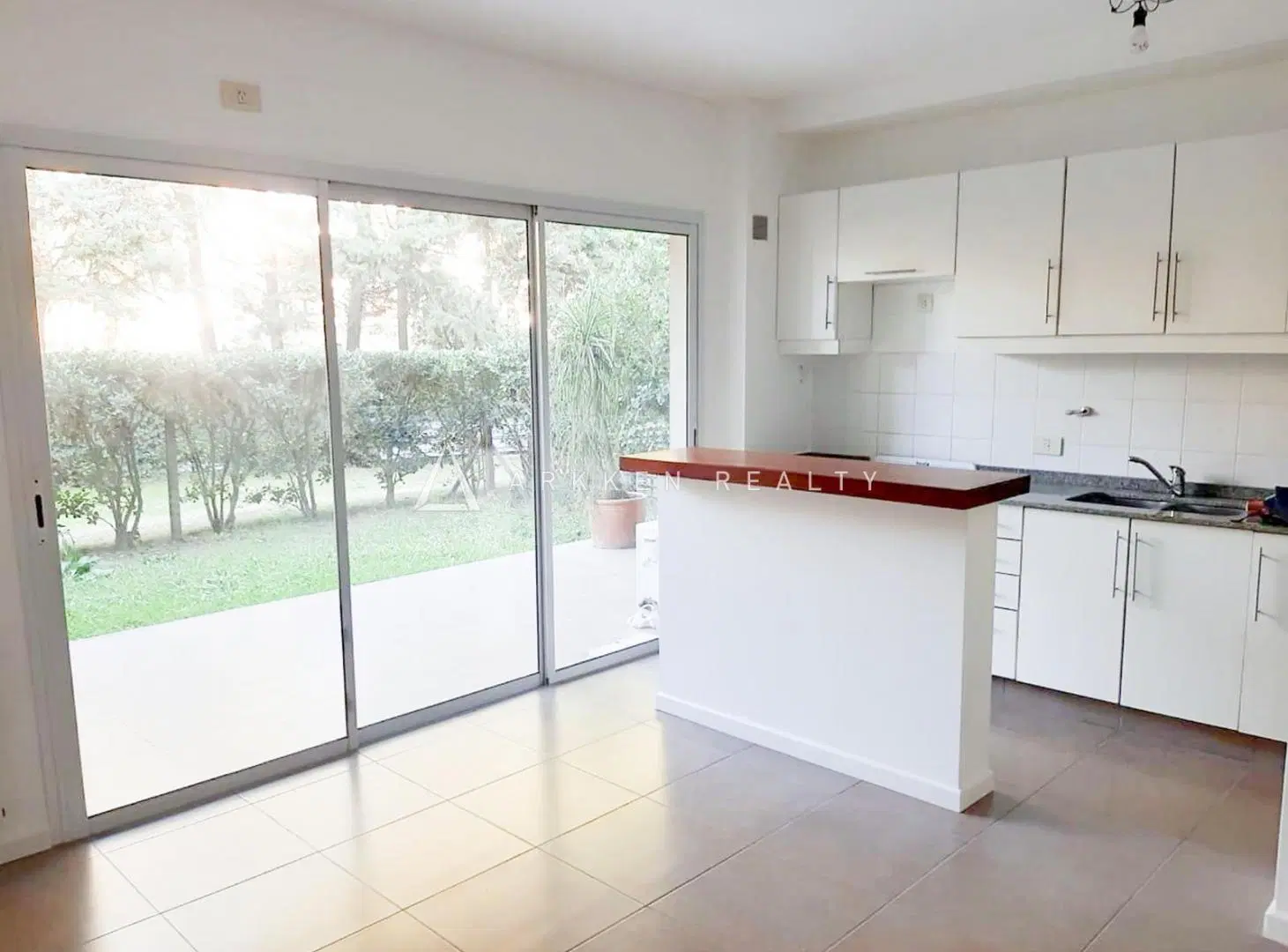 Departamento en Los Naranjos Rincon de Milberg 4