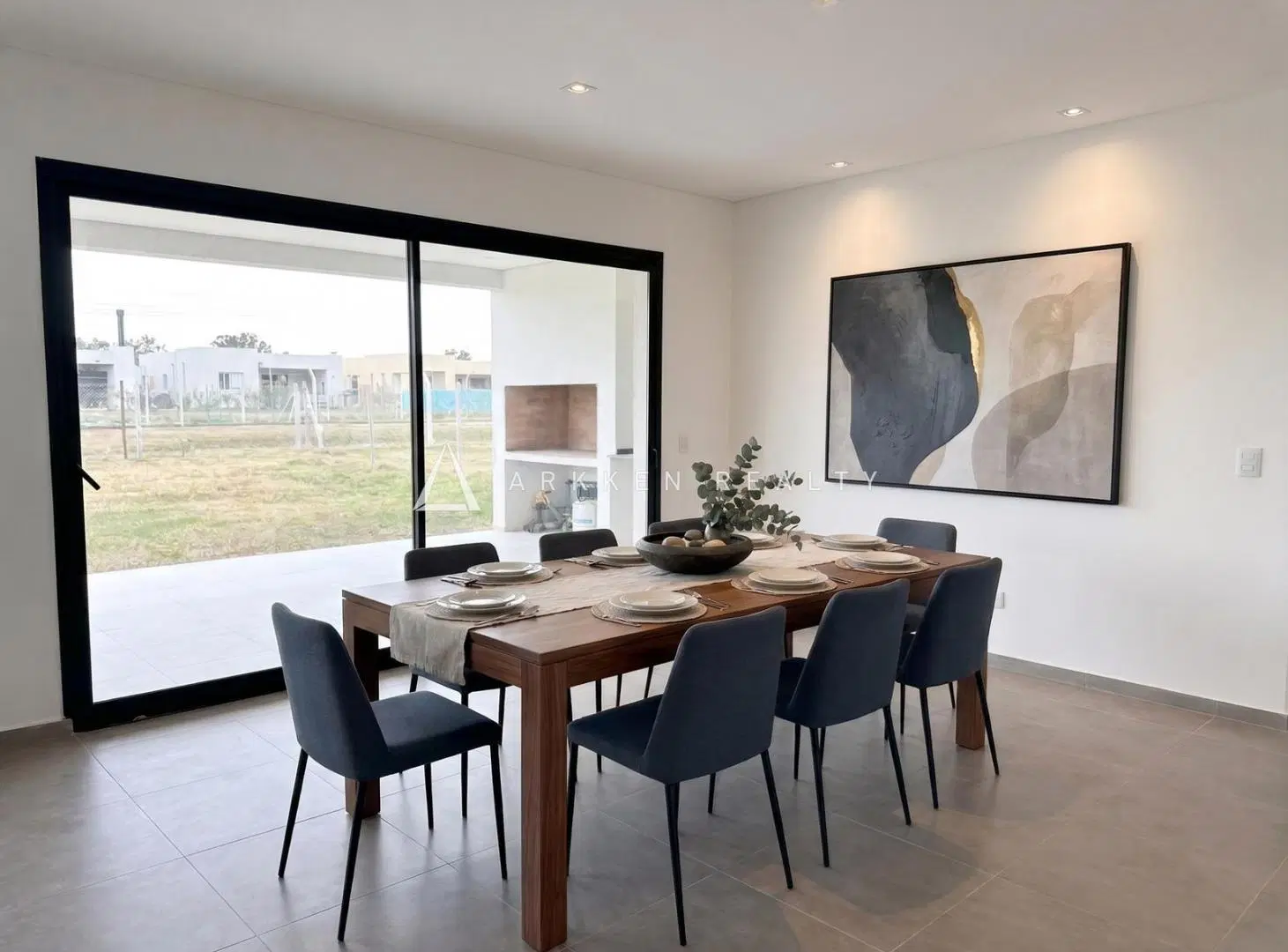 Casa en venta en Santa Lucia Pilar del Este 1