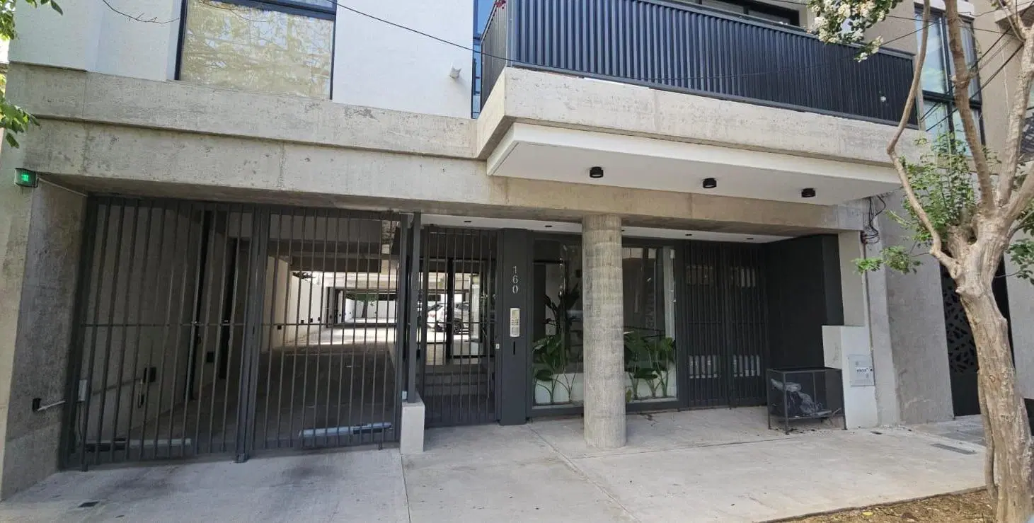 Departamento en venta en Tigre 3