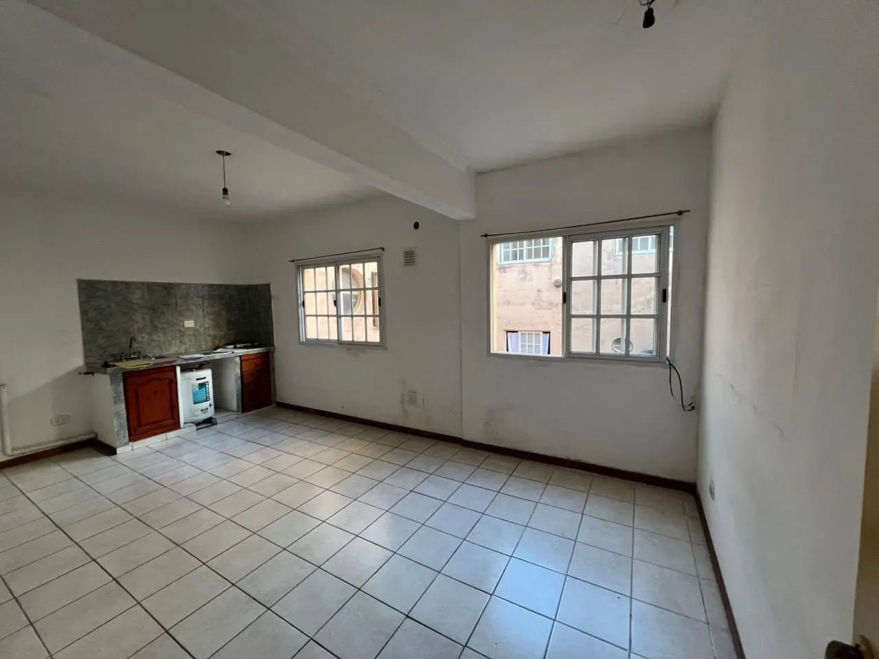 DEPARTAMENTO DOS AMBIENTES EN CASTELAR 1