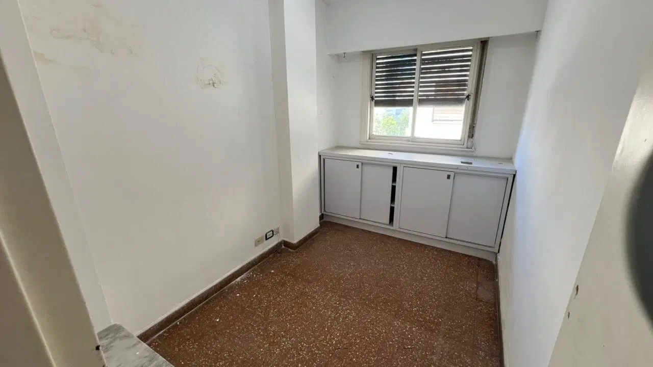 DEPARTAMENTO 3 AMBIENTES EN PLENO CENTRO DE MORÓN 3