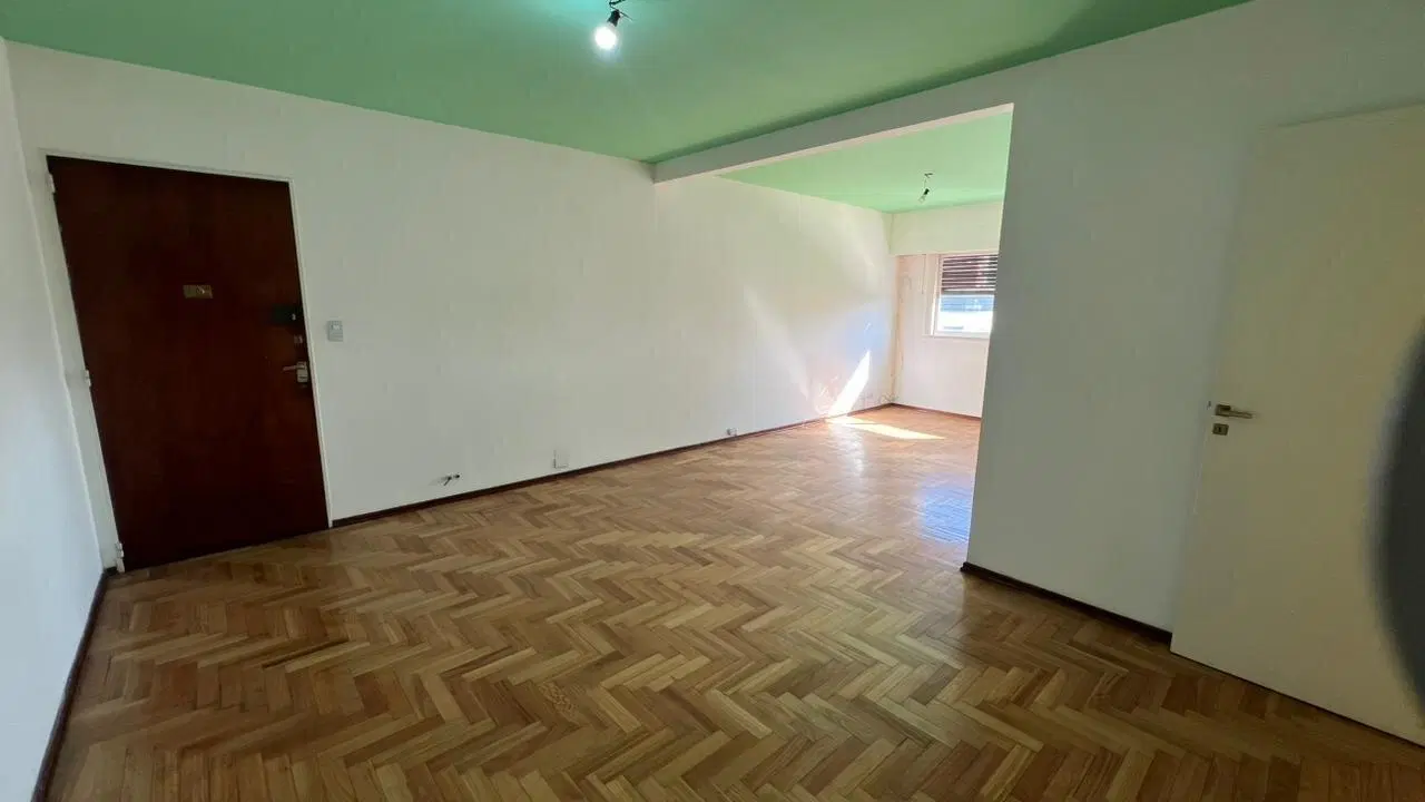 DEPARTAMENTO 3 AMBIENTES EN PLENO CENTRO DE MORÓN 1