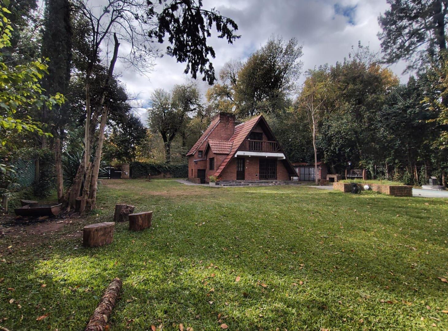 alquiler hermosa casa en parque leloir
