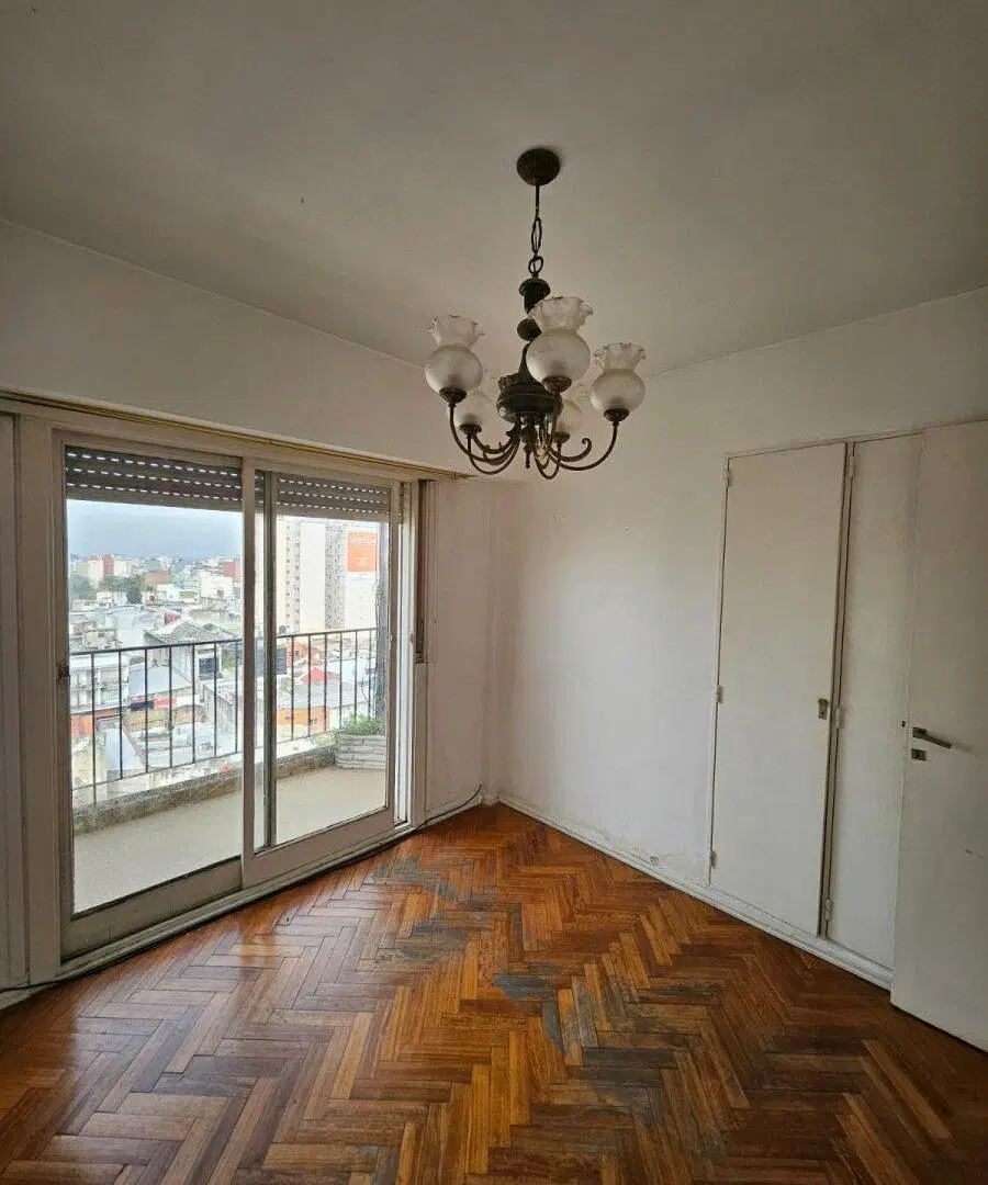 DEPARTAMENTO 3 AMBIENTES EN VENTA EN MORON 3