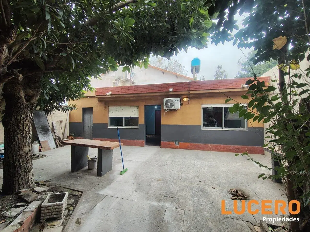 CASA 4 AMBIENTES CON PATIO EN MORÓN 5