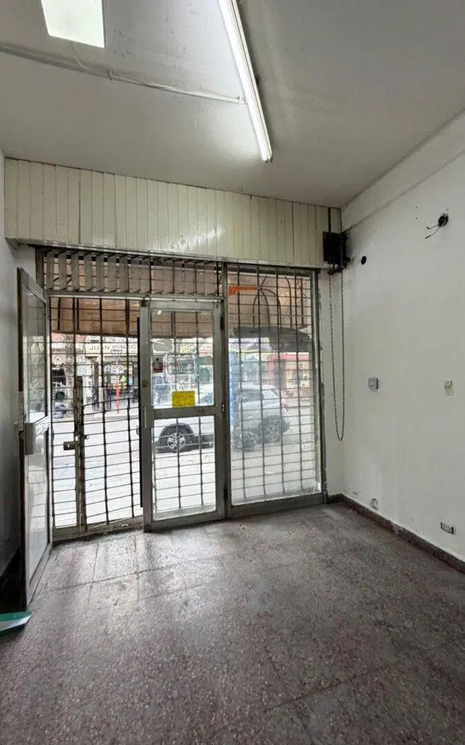 LOCAL COMERCIAL EN MORÓN 3
