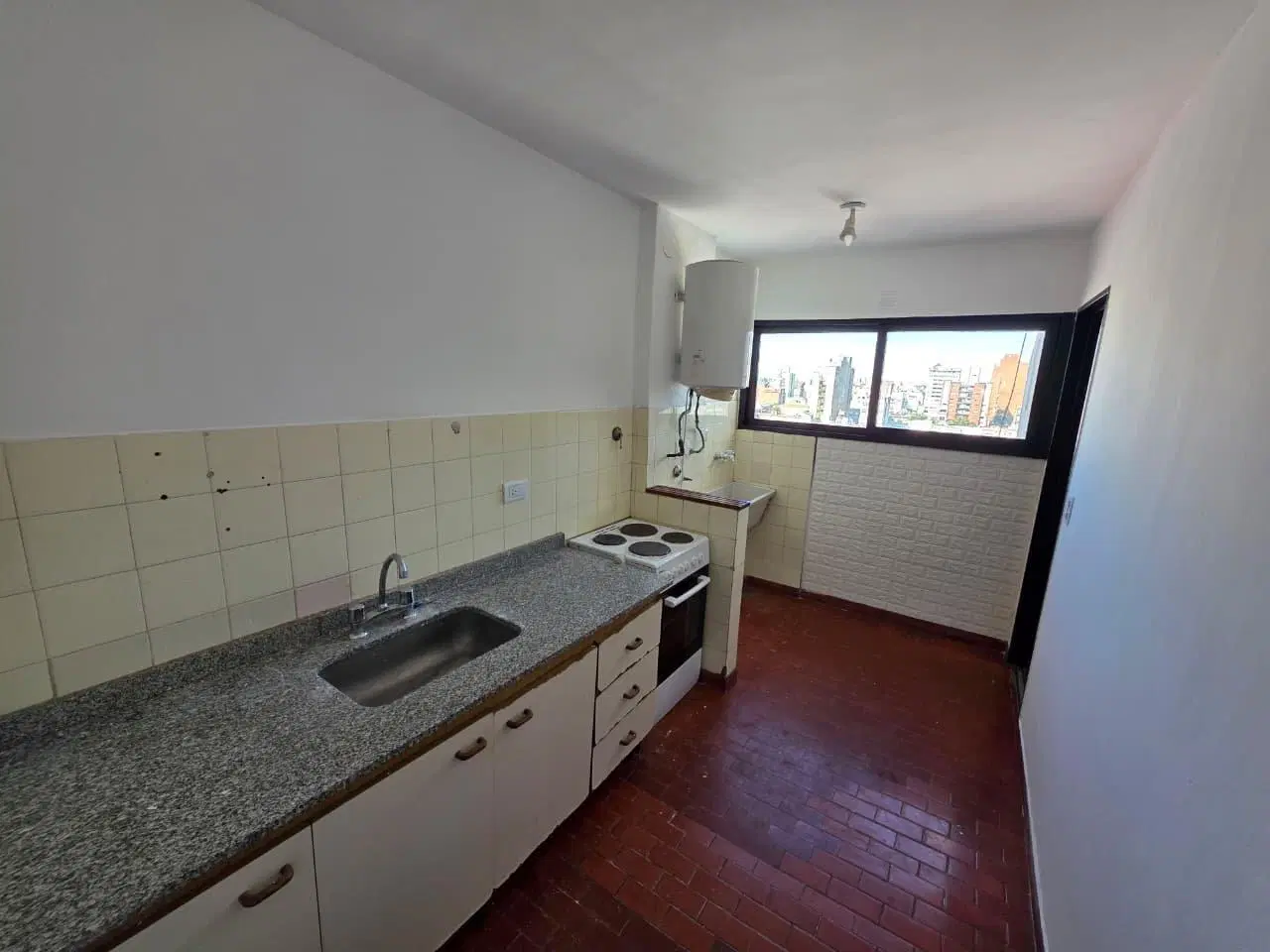 DEPARTAMENTO 2 AMBIENTES EN MORON CENTRO - VENTA 2