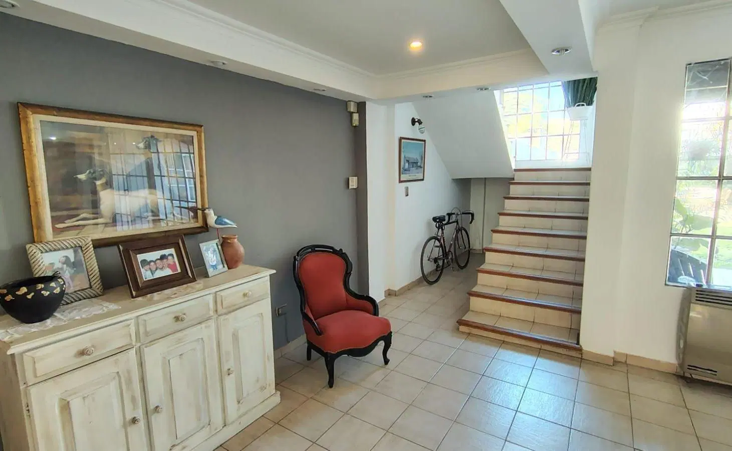 OPORTUNIDAD - Chalet 4 ambientes 2