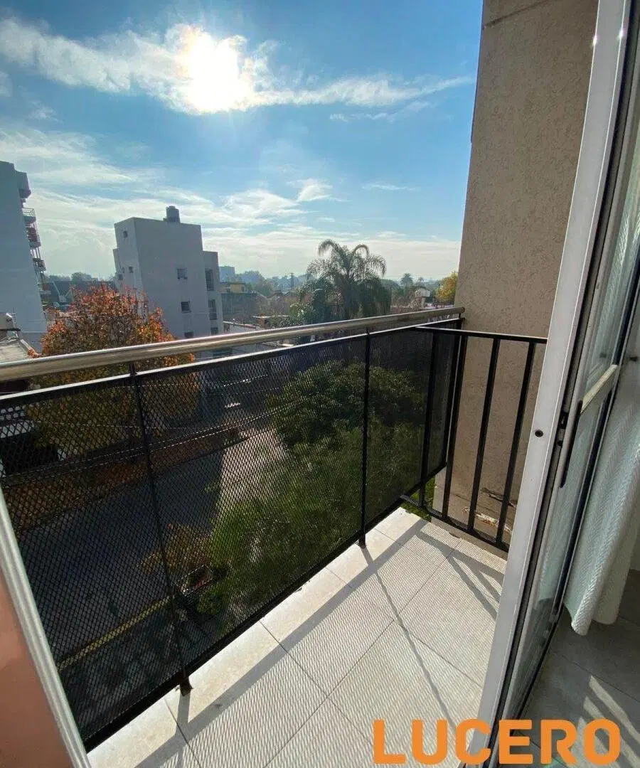 DEPARTAMENTO DOS AMBIENTES EN MORÓN 8