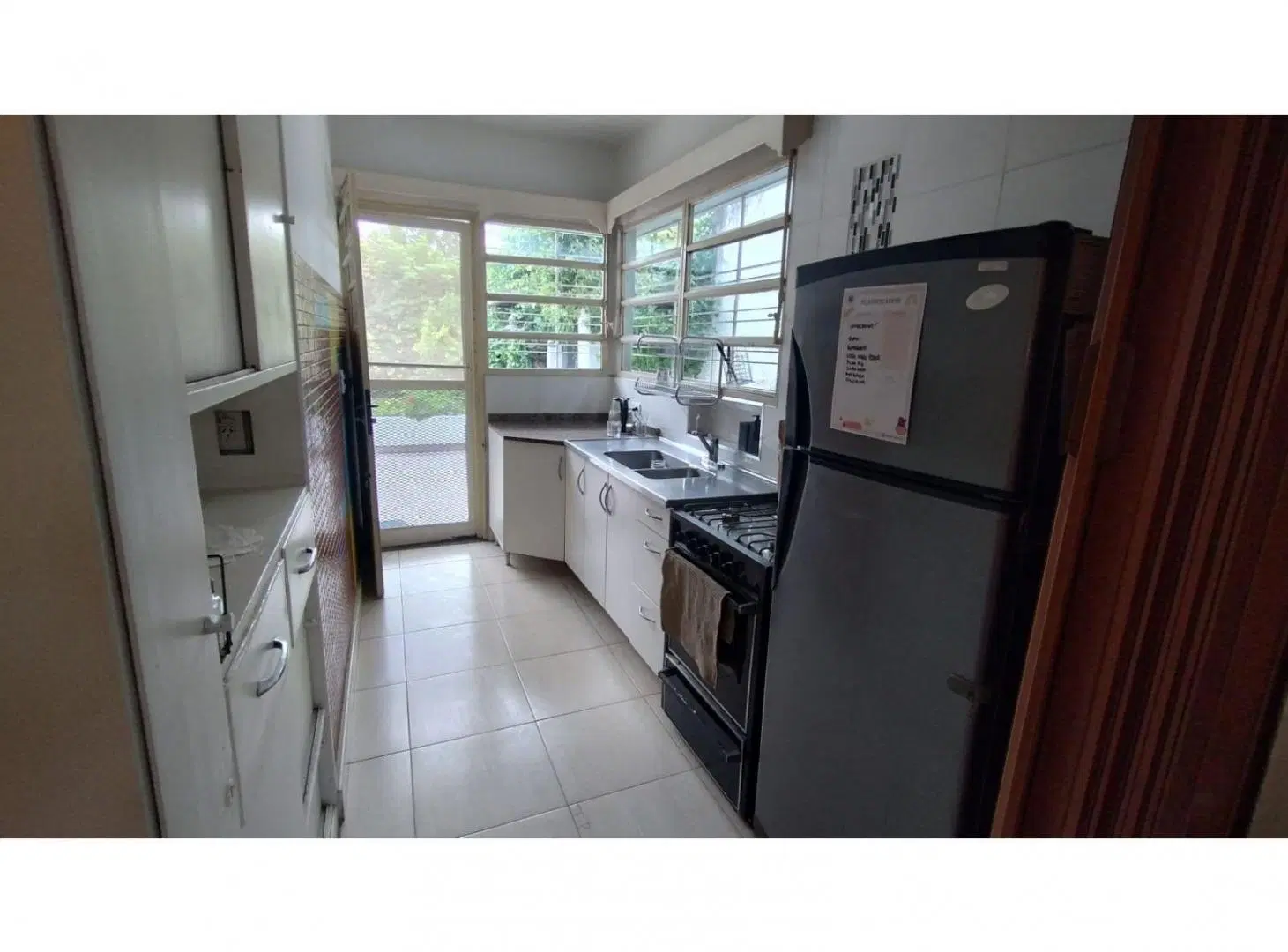HERMOSA CASA 3 DORMITORIOS EN MORON - APTO CRÉDITO 2