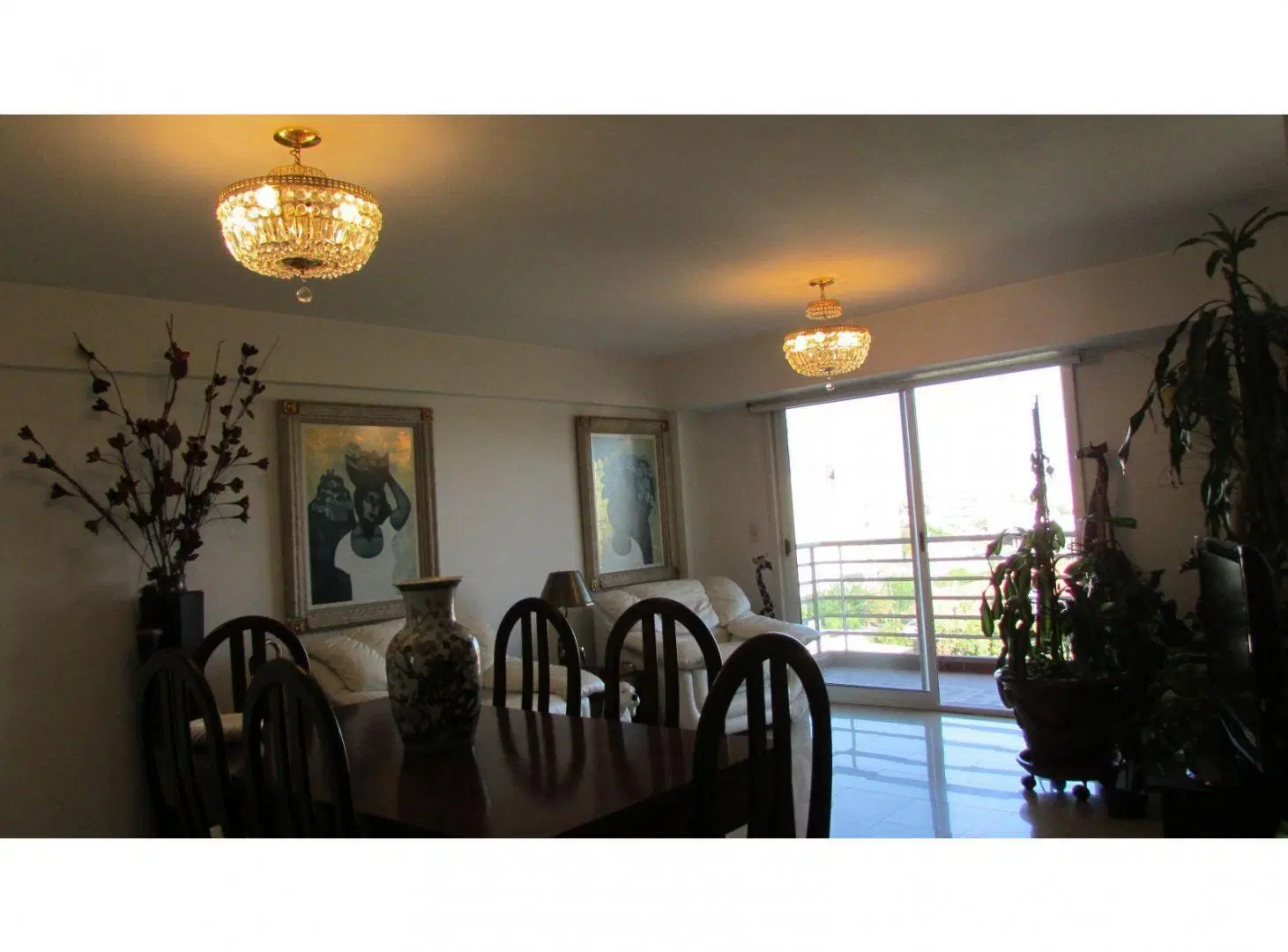 Departamento 4 ambientes con cochera en Torres Moron 4