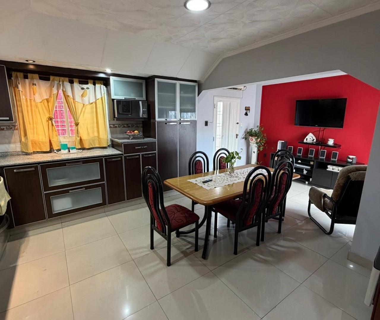Foto de VIVIENDA MULTIFAMILIAR EN ISIDRO CASANOVA, imagen 4