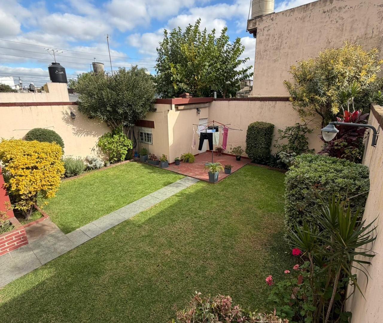 Foto de VIVIENDA MULTIFAMILIAR EN ISIDRO CASANOVA, imagen 5