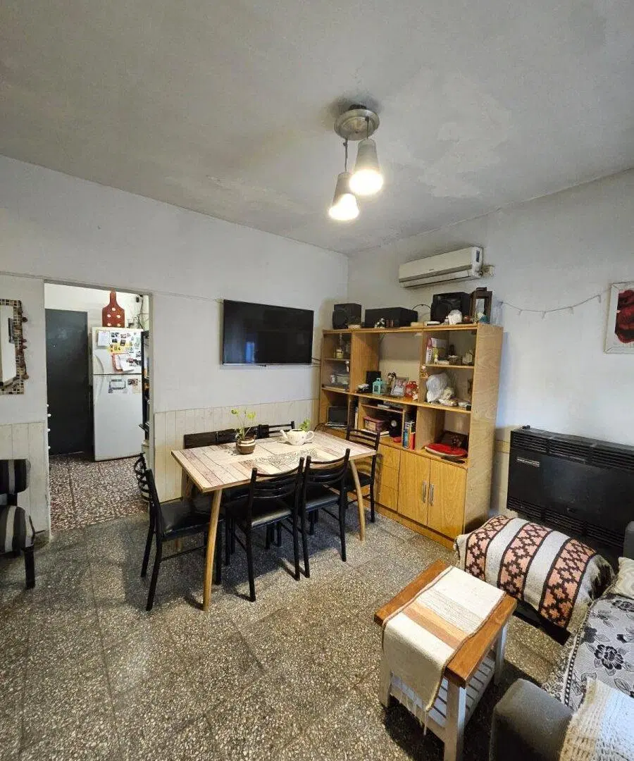 HERMOSA CASA 3AMB EN VENTA EN VILLA TESEI 5