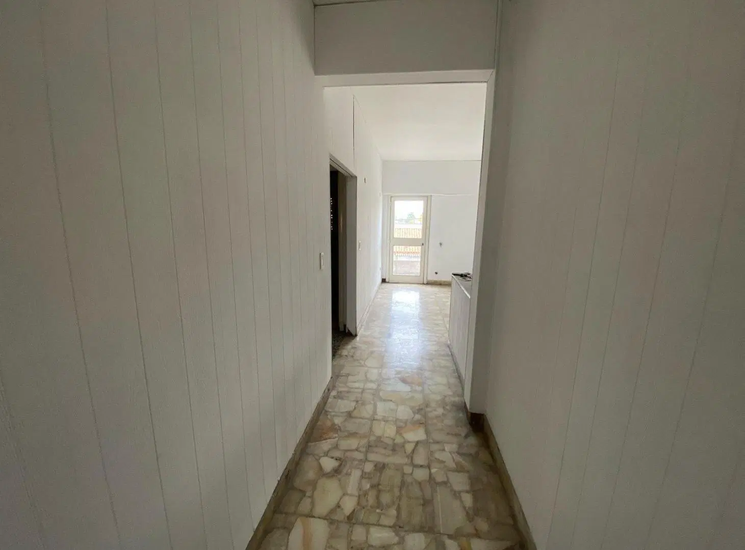 HERMOSA CASA 3 AMBIENTES EN MORON SUR 1
