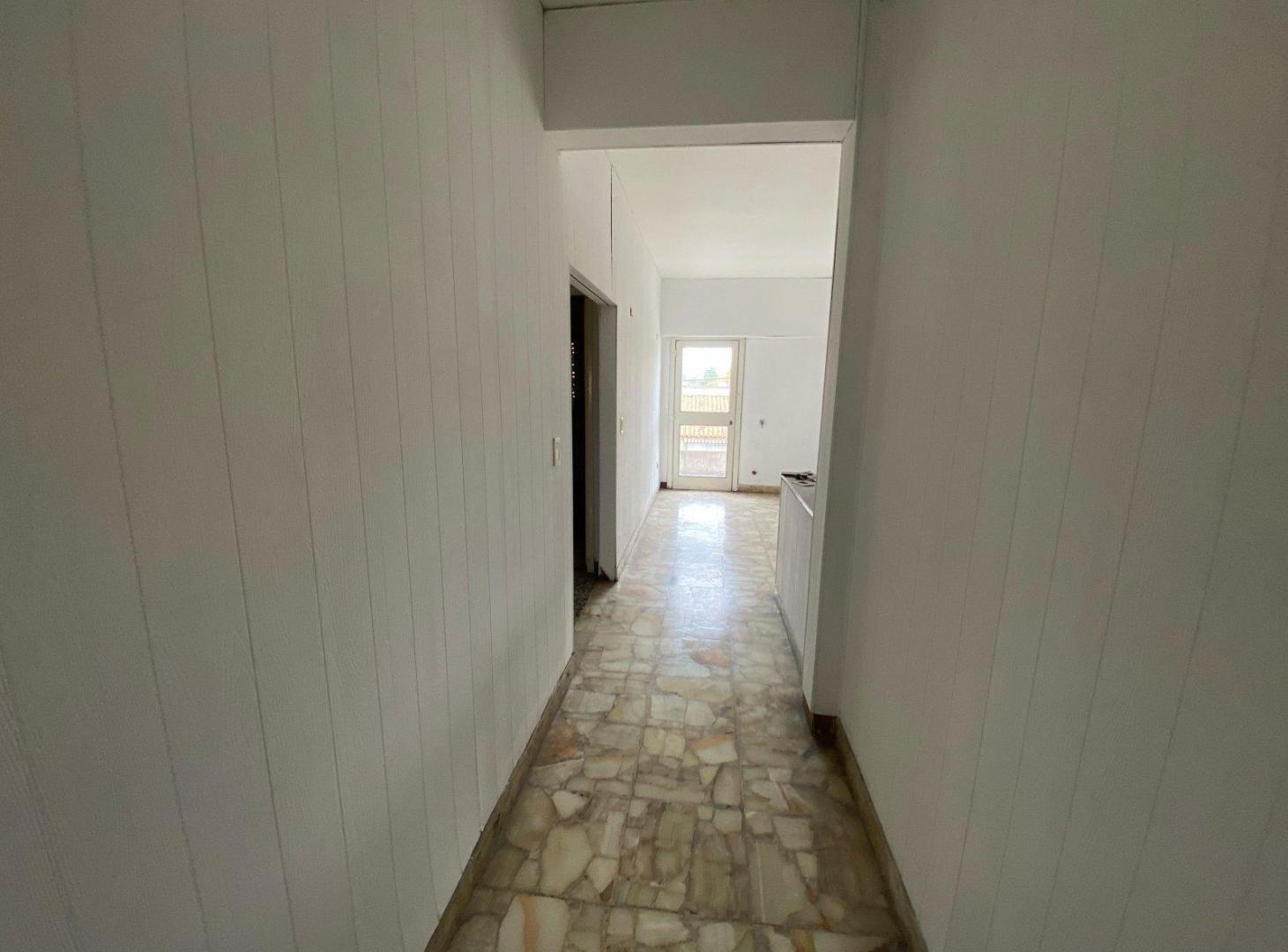 Foto de HERMOSA CASA 3 AMBIENTES EN MORON SUR, imagen 3