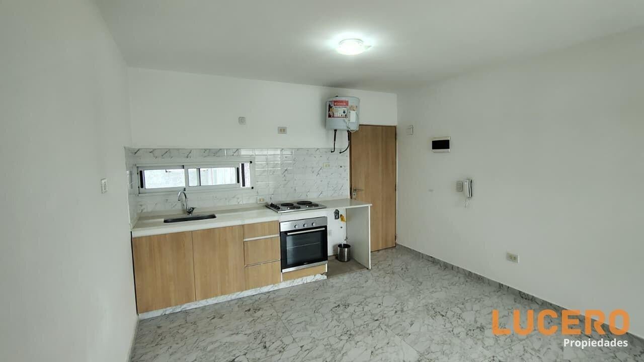 Foto de DEPARTAMENTO 2 AMBIENTES EN ALQUILER EN MORÓN, imagen 4