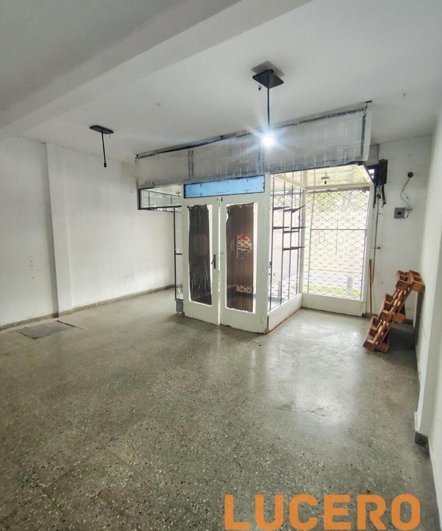 Foto de Alquiler local comercial en Morón Sur, imagen 3