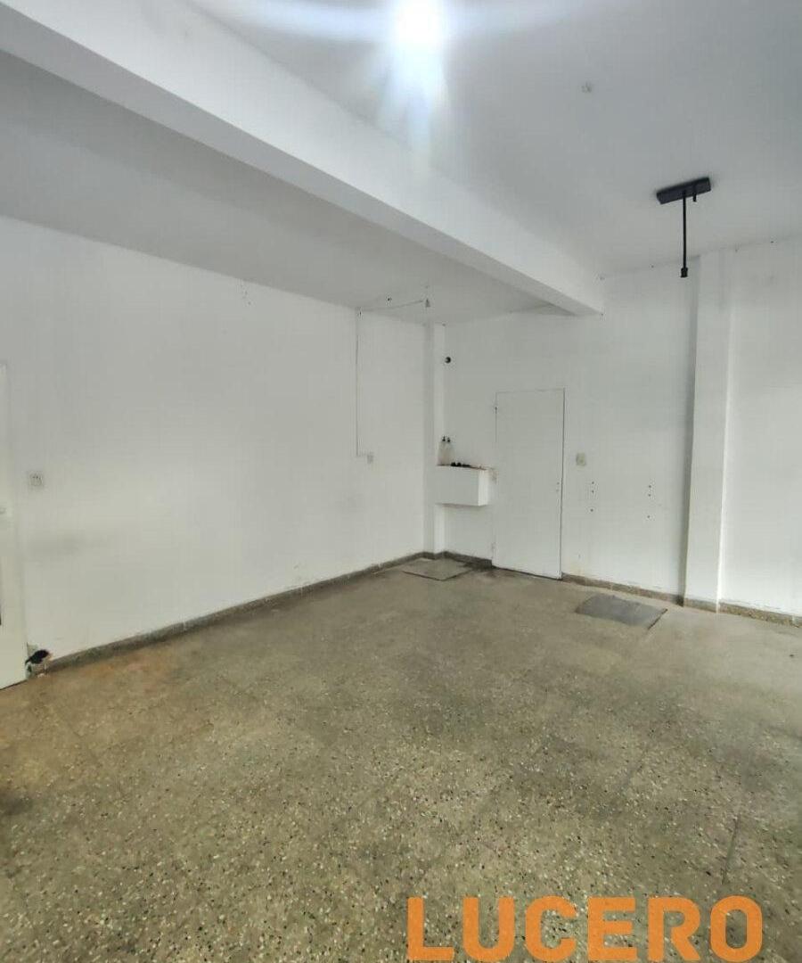 Foto de Alquiler local comercial en Morón Sur, imagen 2