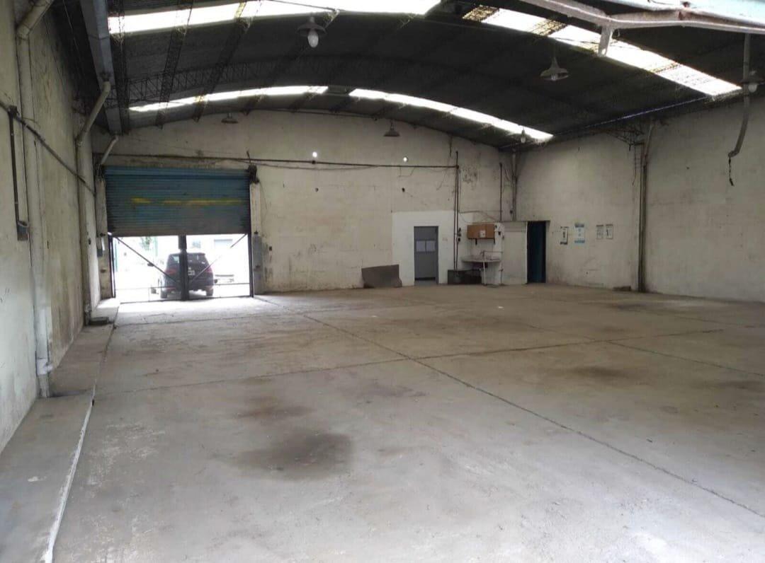 Foto de Galpón en Venta en Ituzaingó, entre Parral y Ruta Provincial 7 (Av, imagen 4