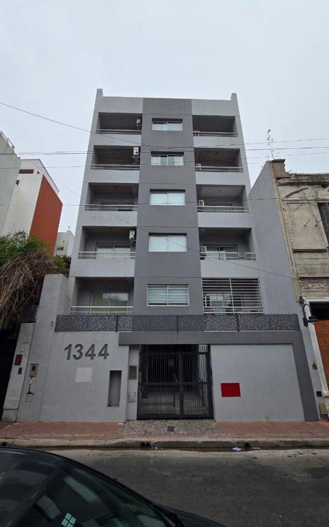 Foto de Amplio monoambiente con patio en San Telmo, imagen 5