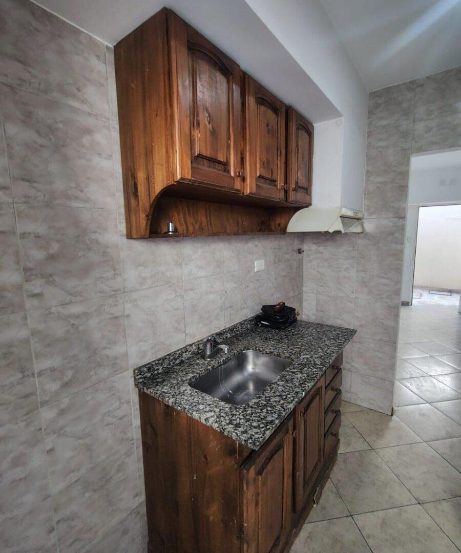 Foto de Alquiler PH 3 ambientes con patio en Morón Sur, imagen 3